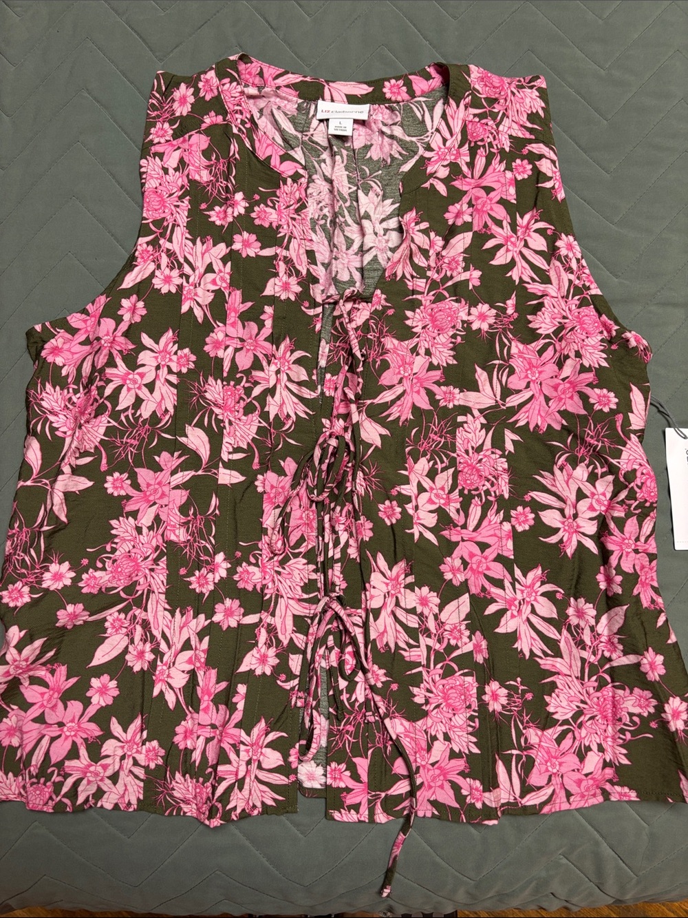 NWT Liz Claiborne Sleeveless Floral Tie-Front Top - Pink Floral